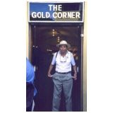 2001-Italy Florence Ian at Gold Corner.jpg